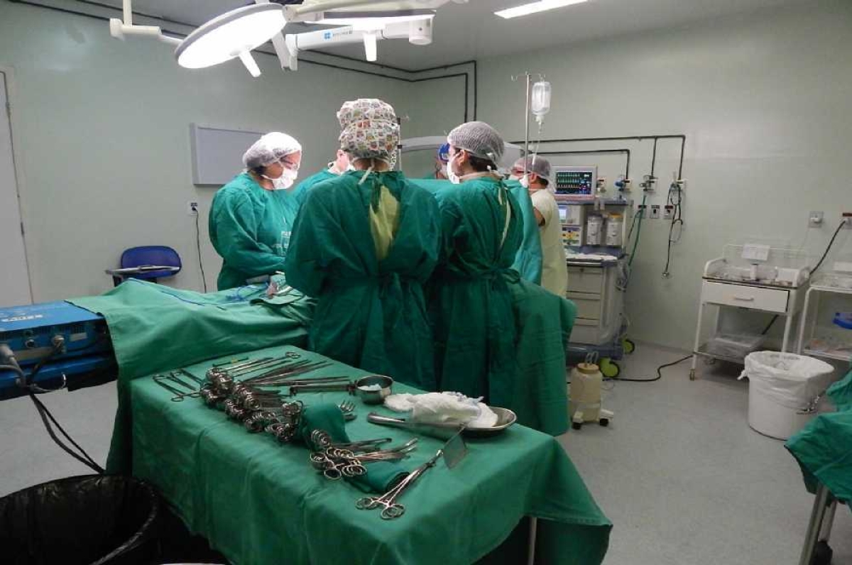 Em apenas um dia, o mutirão fará 12 colecistectomias (Foto: Assessoria HU/SE)