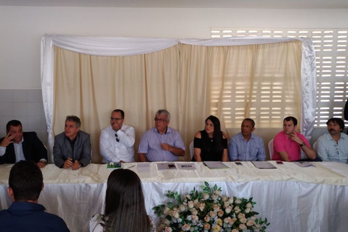 Almeida Lima discute melhorias na saúde com gestores do Alto Sertão Sergipano (Foto: SES/SE)