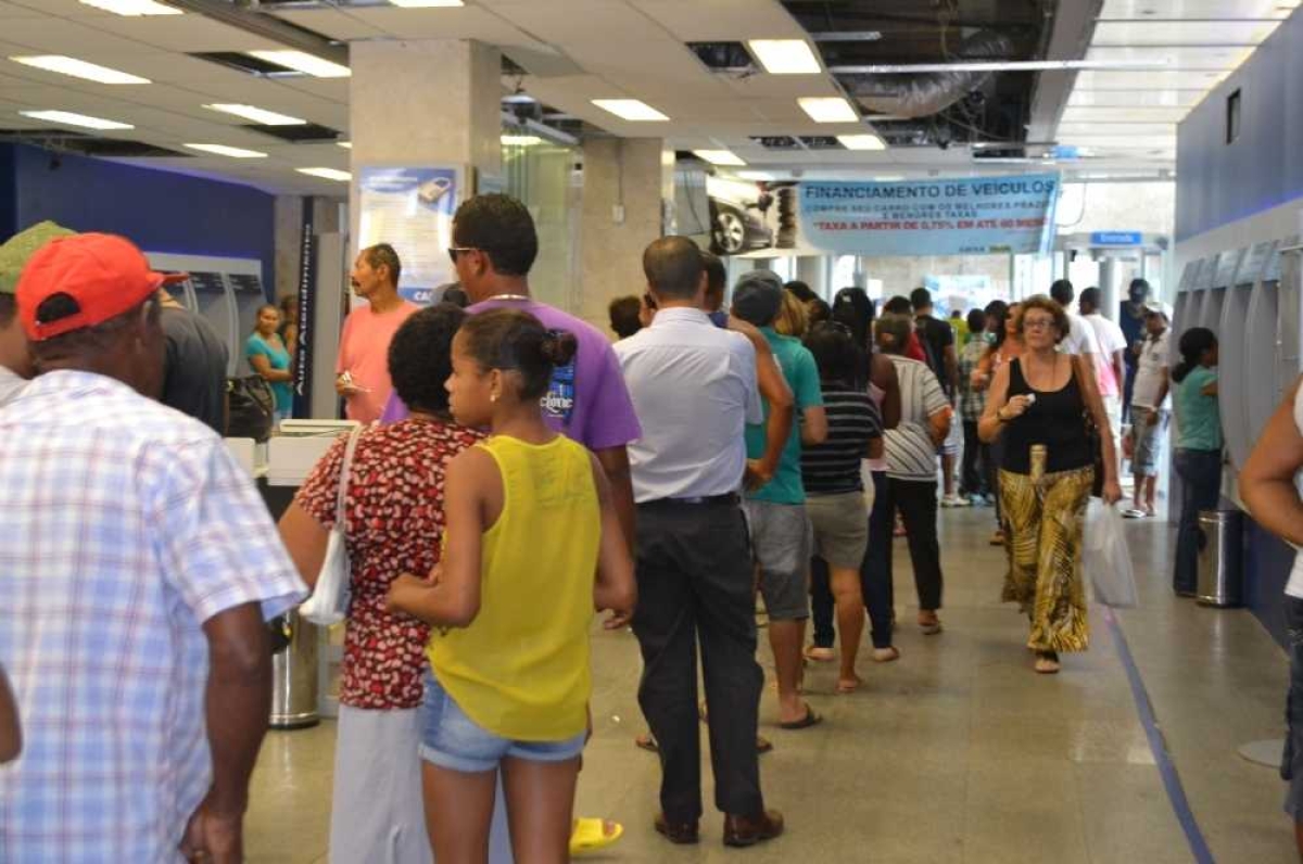 Agência de Aracaju não cumpre determinação de tempo nas filas (Foto: Arquivo Portal Infonet)