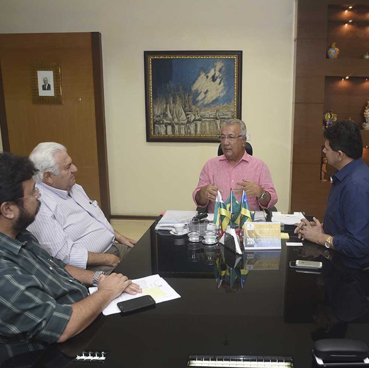 A audiência foi requisitada pelo próprio governador a fim de esclarecer todas as dúvidas e tentar agilizar o processo de inicialização das obras (Foto: Marcelle Cristinne/ASN)