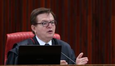 Relator Herman Benjamin diz que a chapa Dilma-Temer cometeu abuso de poder econômico e político nas eleições de 2014 (Foto: José Cruz/Agência Brasil)