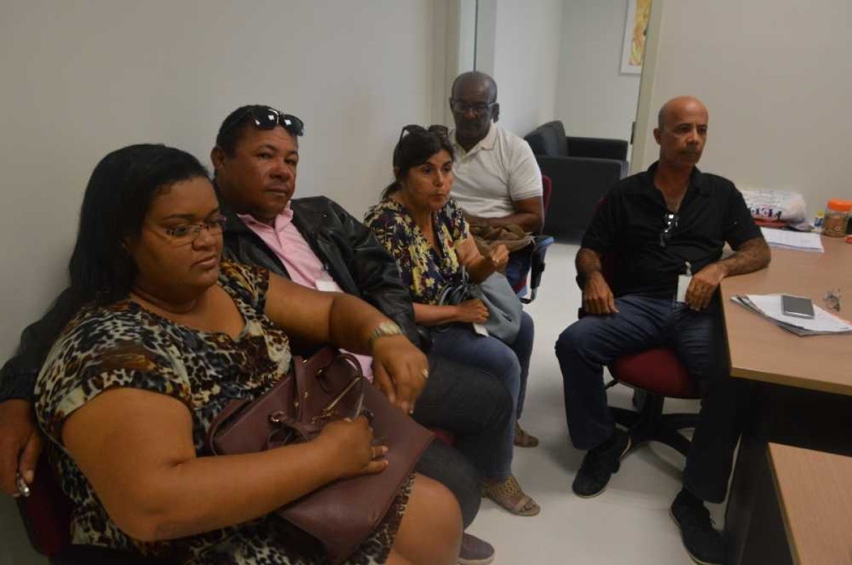 Lancheiros foram ao MPE para denunciar irregularidades no serviço de transporte náutico (Foto: Portal Infonet)