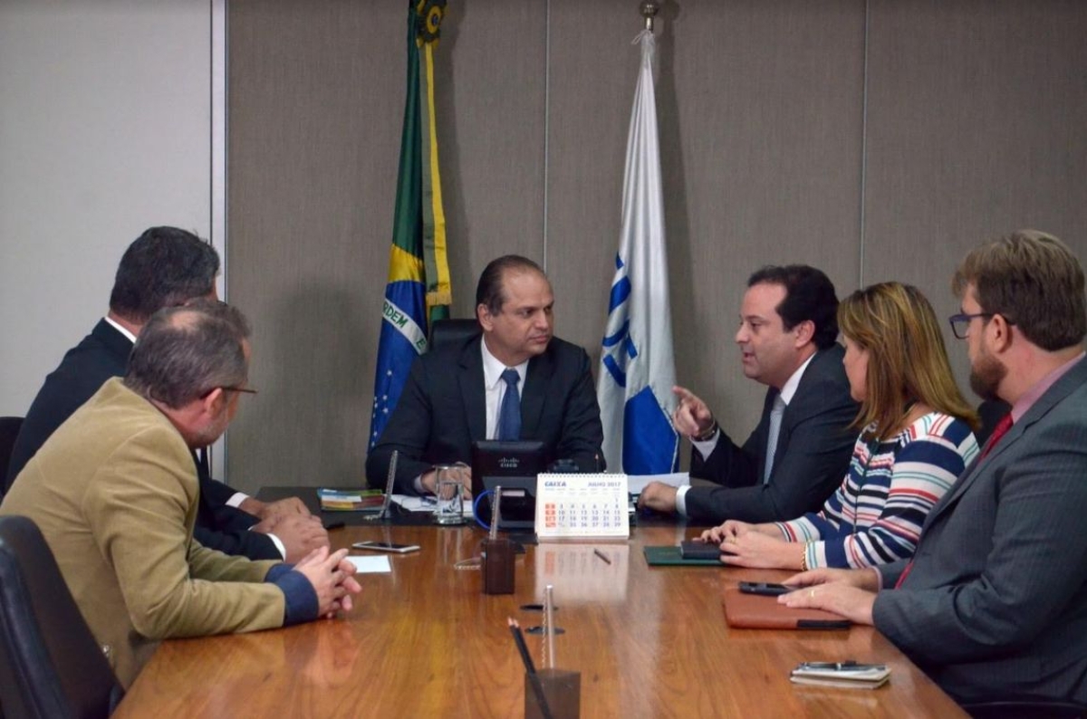 Líder André Moura anuncia 7 milhões para Hospital Cirurgia (Foto: Nefy Dias/Assessoria André Moura)