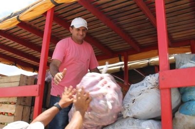 Produtores se organizam em associações para propor à Conab a "Doação Simultânea" (Foto: Michaelle Santiago/Ascom Cohidro)