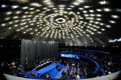 Aprovado projeto que regulamenta atividades dos aeronautas (Foto: Marcos Oliveira/Agência Senado)