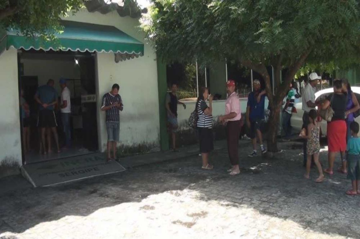 Com ocupação, atendimendo está suspenso no órgão (Foto: Portal Infonet)