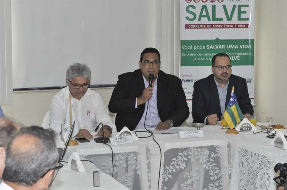 A reunião serviu para discutir a gestão do Samu (Foto: SES/SE)