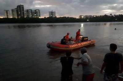  Momento do resgate (Foto: Corpo de Bombeiros)