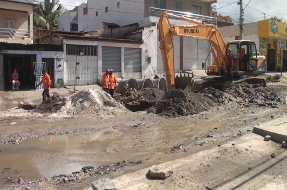 Em nova etapa, obras de drenagem estão sendo feitas no local (Foto: Portal Infonet)
