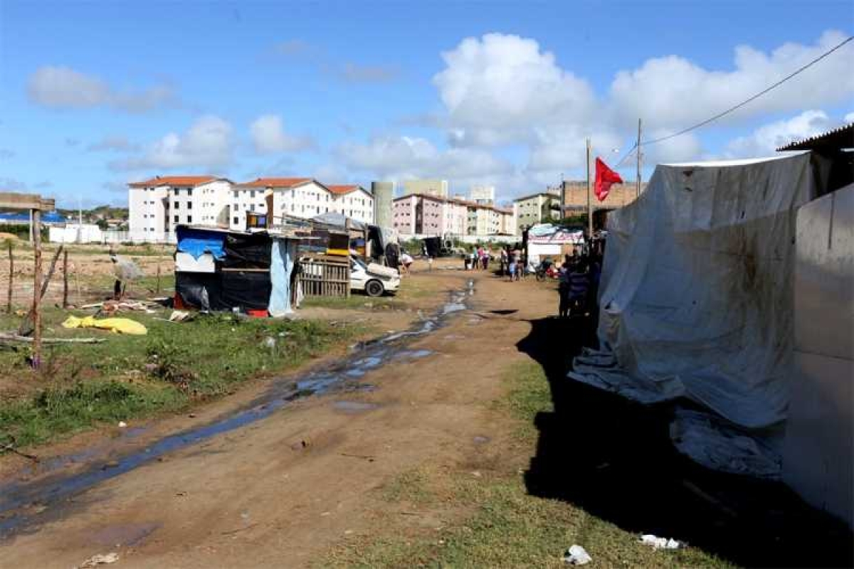 Prefeitura de Aracaju inicia cadastramento de famílias da desocupação do Marivan (Foto: Sergio Silva/PMA)