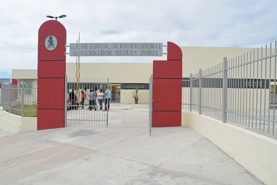 Processo seletivo de professores para Centro de Educação Seixas Dória vai até quarta-feira, 02 (Foto: Ascom/Seed)