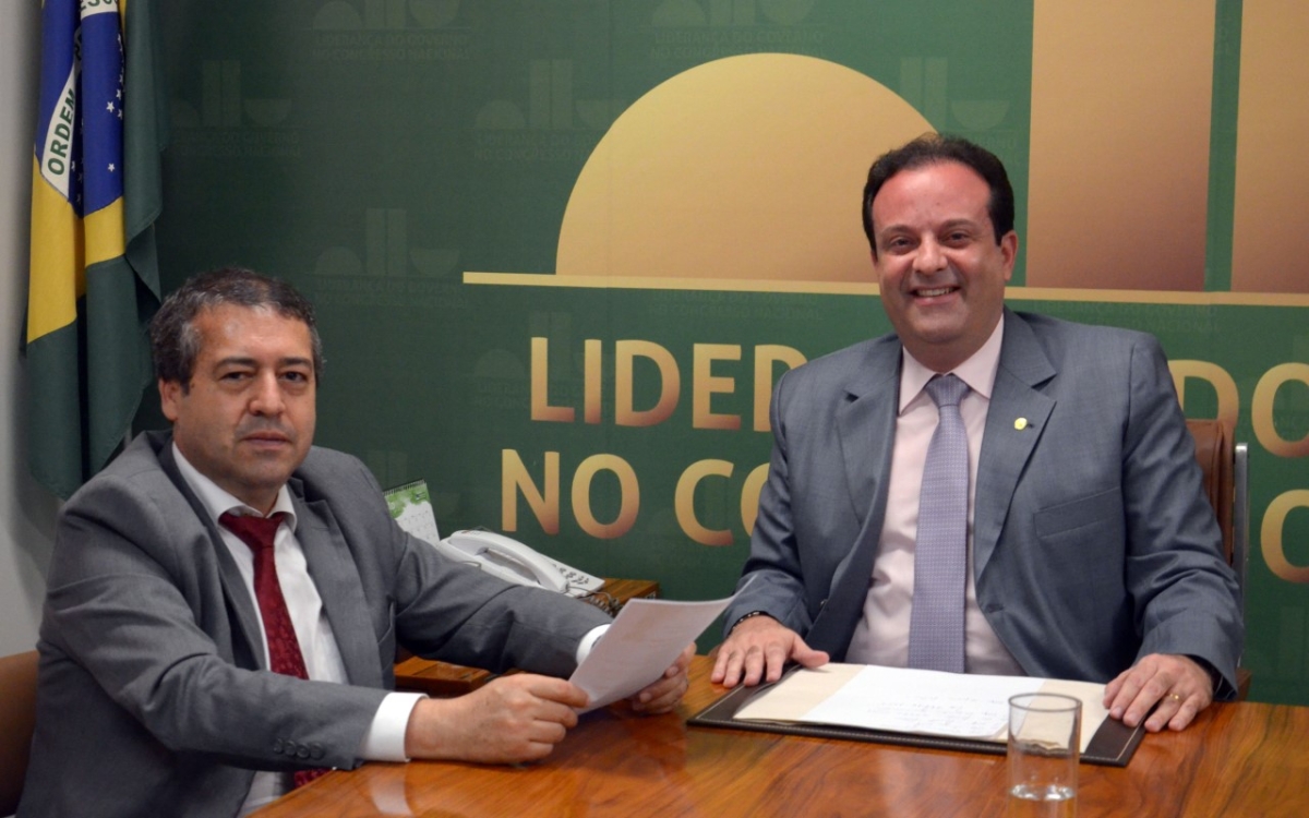 Ministro do Trabalho, Ronaldo Nogueira, e André Moura (Foto: Nefy Dias)