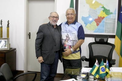 Jackson Barreto garante construção de Mercado Central e recuperação de rodovias em Tobias Barreto (Foto: Victor Ribeiro/ASN)