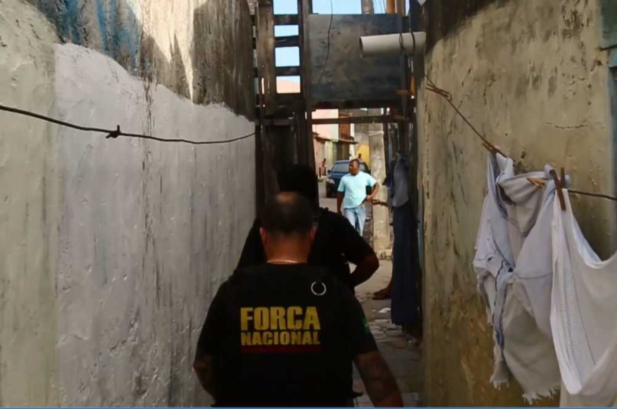 Operação Amendoeira ocorreu nesta sexta-feira no bairro São Conrado (Foto: Portal Infonet)