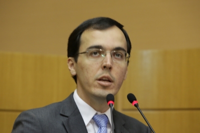 PL de Georgeo Passos pode diminuir conta de luz (Foto: César de Oliveira)