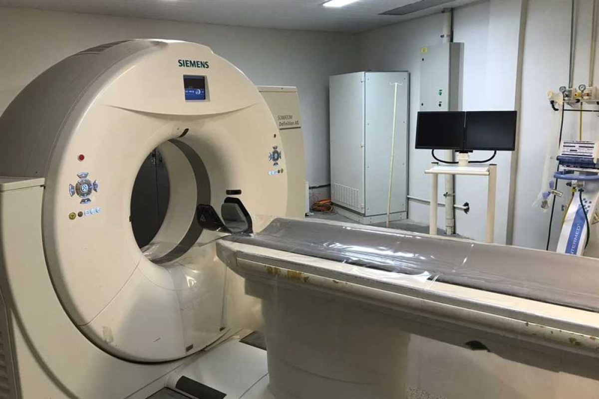 Segundo tomógrafo do Huse volta a funcionar e oferece maior resolutividade dos casos (Foto: SES/SE)