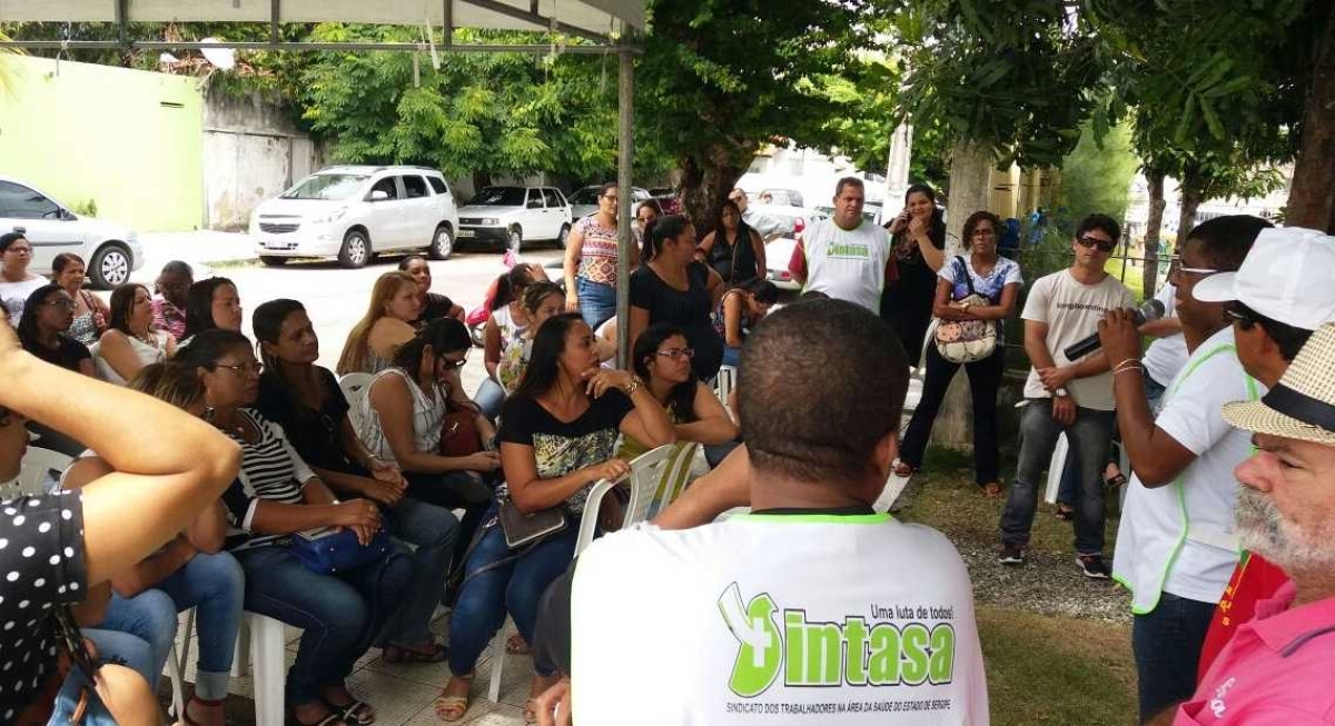 Contrariados com o prefeito, servidores da saúde de Aracaju marcam agenda de manifestações (Foto: Sintasa)