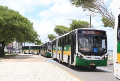 Tarifa de ônibus é reajustada, mas não atende necessidades do setor (Foto: Setransp/Aracaju)