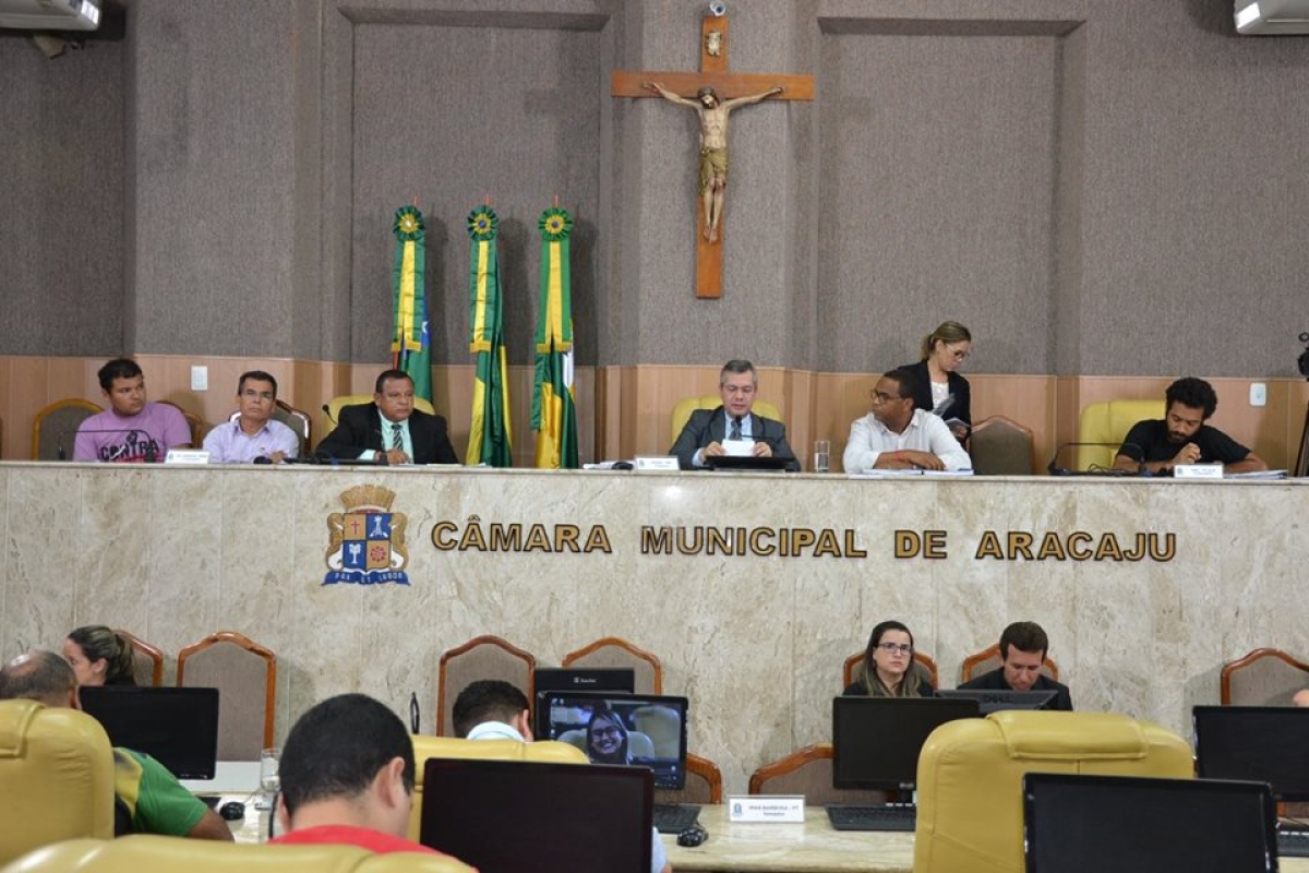 Câmara de Aracaju debate valor da tarifa do transporte coletivo (Foto: Heribaldo Martins)