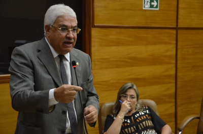 Previdência: Zezinho diz que exigir do governo medida saneadora de déficit é "jogar para a plateia" (Foto: Jadilson Simões)