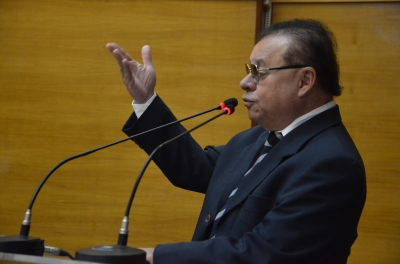 Gilmar Carvalho pede que tramitação de projetos sobre fundos de previdência seja suspensa na Alese (Foto: Jadílson Simões)