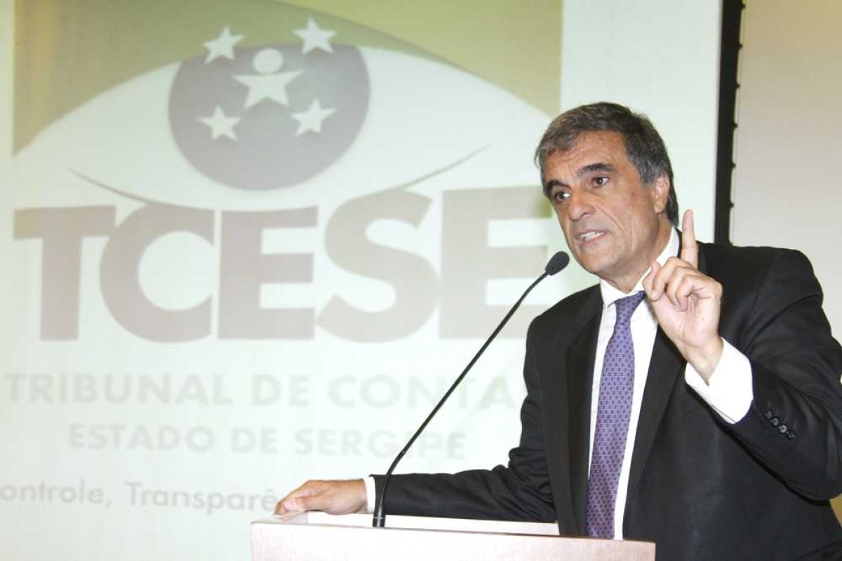 Ex-ministro da Justiça, José Eduardo Cardozo (Foto: TCE/SE)