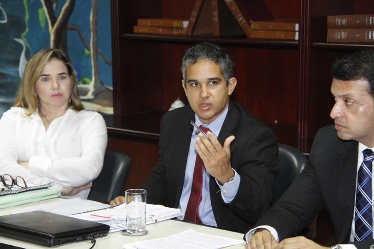 Ministérios Públicos definem ações para agilizar adoção da política de resíduos sólidos em Sergipe (Foto: TCE/SE)