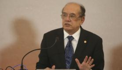 Os procuradores do MPF alegam que o ministro Gilmar Mendes e sua esposa Guiomar receberam fores do empresário Jacob Barata Filho, investigado pela Polícia Federal (Foto: Antonio Cruz/ Agência Brasil)
