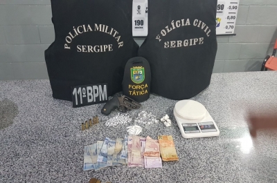  Policiais civis e militares de Tobias Barreto realizaram a ação (Foto: PM)