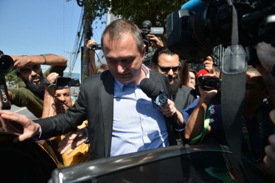 São Paulo - O empresário Joesley Batista, dono da JBS, deixa a sede da Superintendência da Polícia Federal após prestar depoimento (Foto: Rovena Rosa/Agência Brasil)