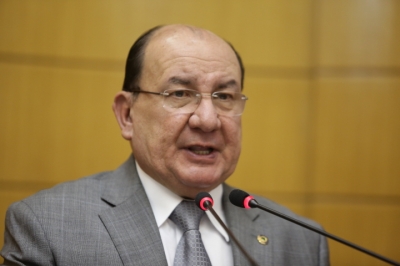 Augusto discute com Jackson ideia de criar a Universidade Estadual de Sergipe (Foto: Jadilson Simões)