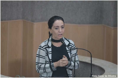 Defensora pública e vereadora Emília Corrêa (Foto: César de Oliveira/CMA)