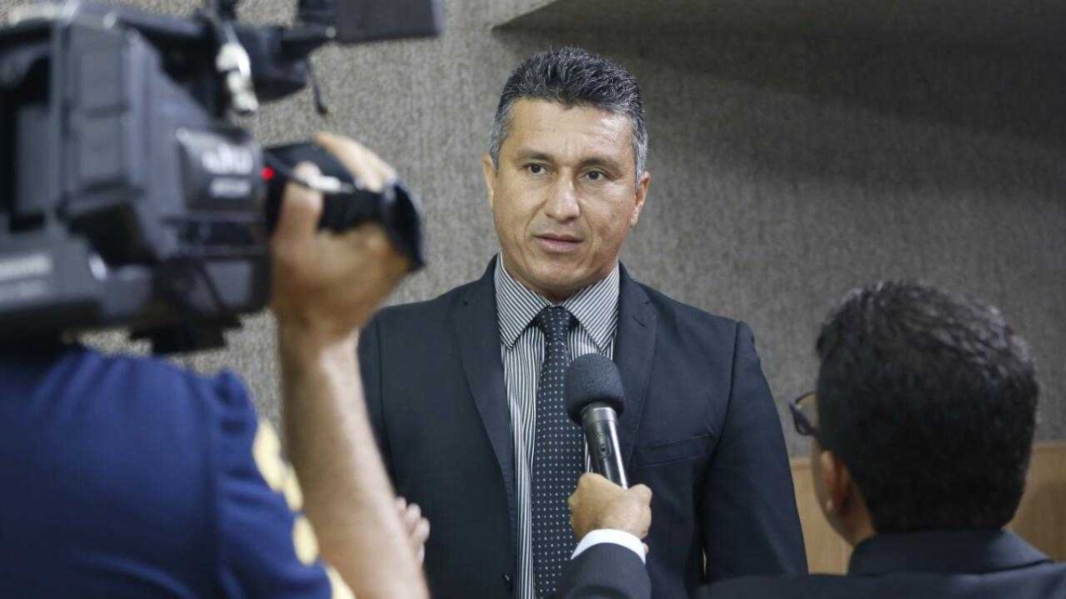 Esclarecimento oficial do vereador Zezinho do Bugio sobre a reportagem do SE TV (Foto: Ana Célia)