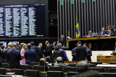  Plenário da Câmara durante votação de proposta de reforma política (Foto: Luis Macedo / Câmara dos Deputados) 
