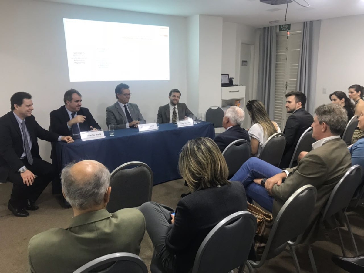 Laércio Oliveira diz que Mudança de PIS Cofins pode levar à perda de até 2 milhões de empregos (Foto: Site Laércio Oliveira)