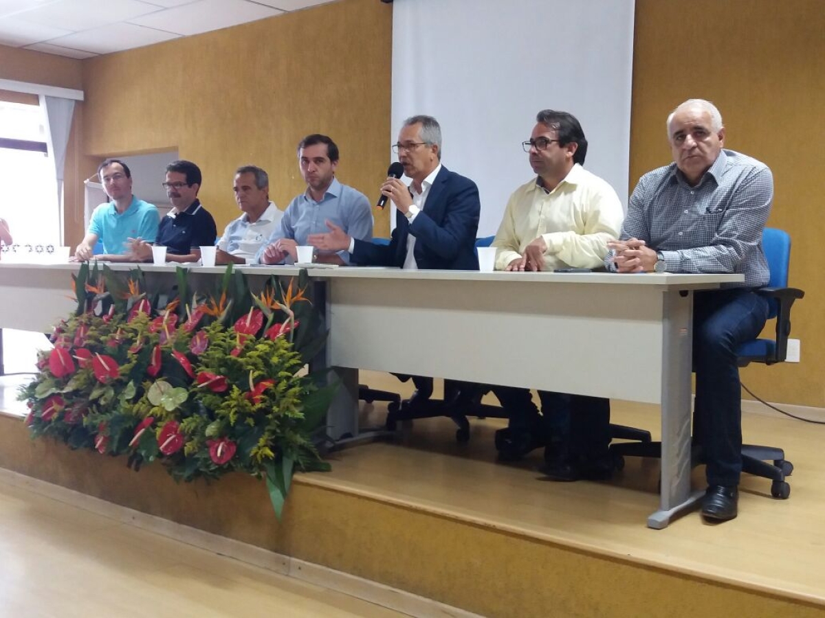 Amurces apoia luta de prefeitos por emenda impositiva  que contemple todos os municípios (Foto: Assessoria Amurces)
