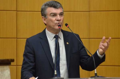 Deputado estadual Garibalde Mendonça (Foto: Jadilson Simões/Agência Alese)