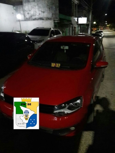Homem é preso após ser flagrado com veículo roubado no bairro Olaria (Foto: SSP/SE)