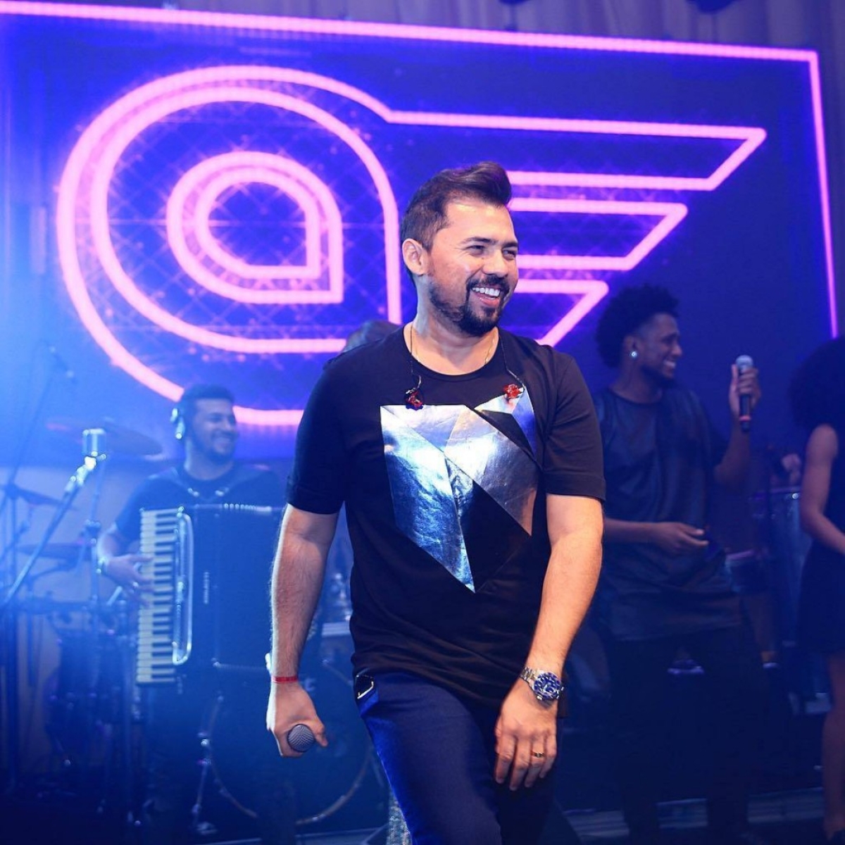 Xand, da banda Aviões do Forró (Foto: Divulgação)