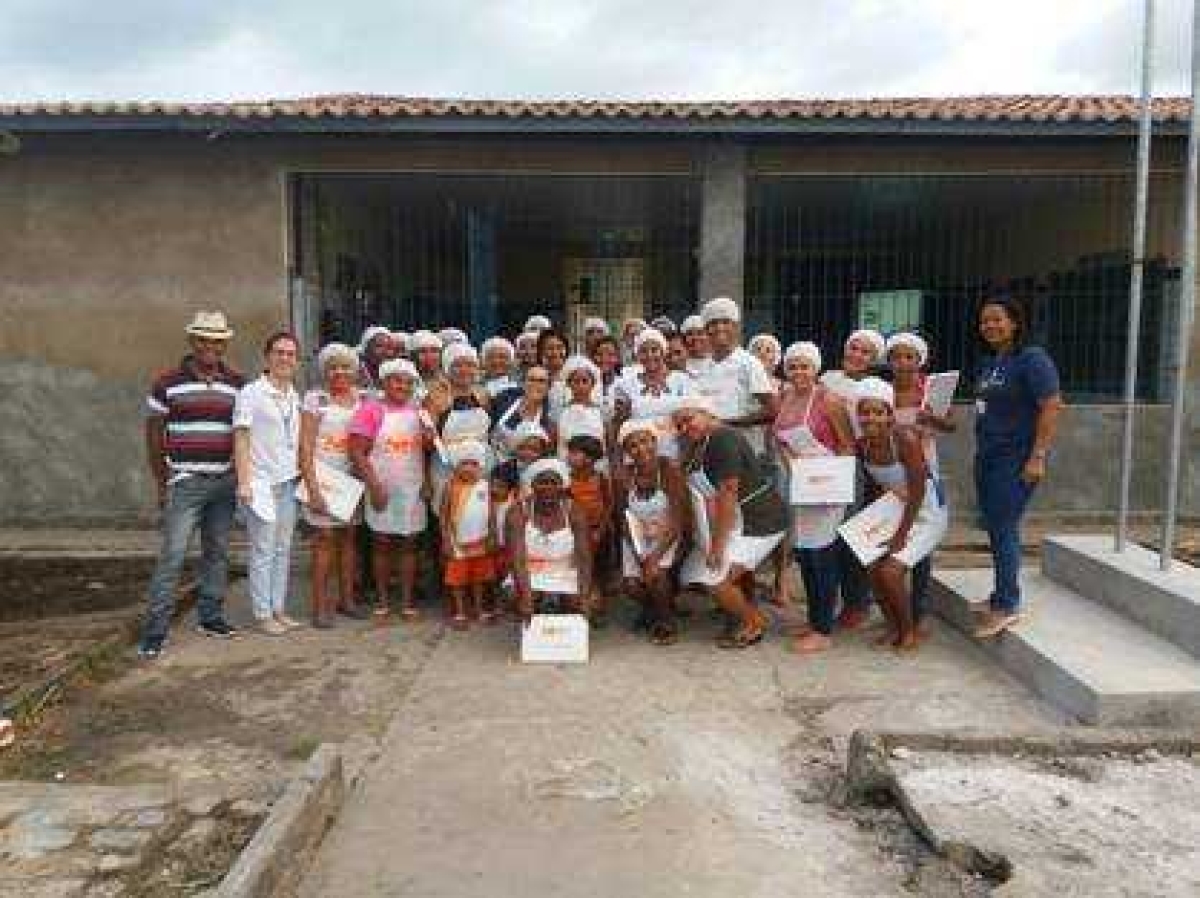 Projeto Cozinha Brasil capacita moradores de Laranjeiras (Foto: Assessoria Votorantim Cimentos)