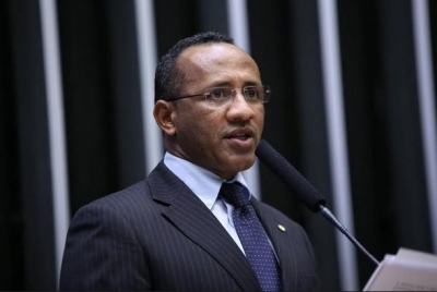 Adelson Barreto destaca na Câmera Federal o alto índice de crianças brasileiras estressadas (Foto: Assessoria Arlamentar)