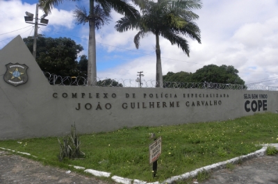  Os quatro homens foram levados para o Cope (Foto: arquivo Portal Infonet)