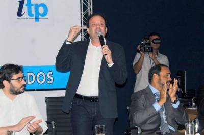 Via FUNASA, André Moura traz 14 milhões para Sergipe (Foto: Jeff Moura)