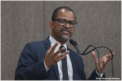 Vereador Professor Bittencourt (Foto: César de Oliveira/CMA)