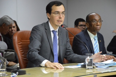 Deputados acionam Governo na Justiça para garantir pagamento de ICMS dos municípios
(Foto: Assessoria de Comunicação do Deputado Georgeo Passos)