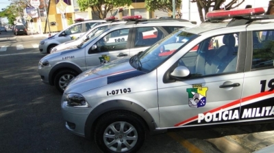 Polícia prende suspeito após flagrante de venda de drogas no Mercado (Foto: SSP)
