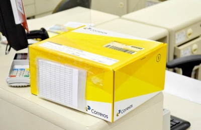 A partir de janeiro, nenhuma encomenda será aceita sem o documento afixado na parte externa da embalagem. (Foto: Divulgação/Correios)