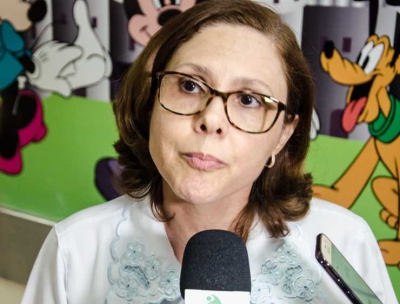 Médica pediatra da Unidade de Tratamento de Queimados do Huse, Michele Ayres (Foto: SES/SE)