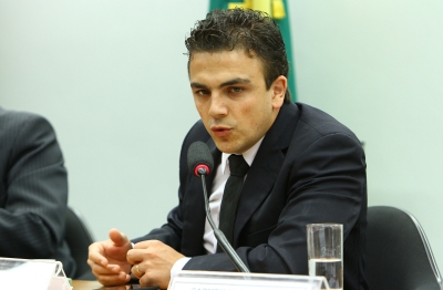 Ariel Machado sugeriu aumento no tempo de internação do jovem infrator (Foto: Billy Boss/Câmara dos Deputados)