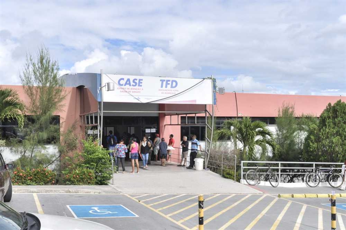 Case beneficia usuários e zera fila de espera por cadeiras de banho (Foto: SES/SE)